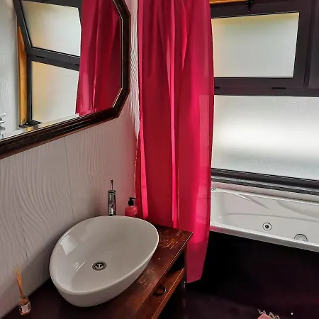 Retiro Dos Bons Sinais Villa São Roque do Pico